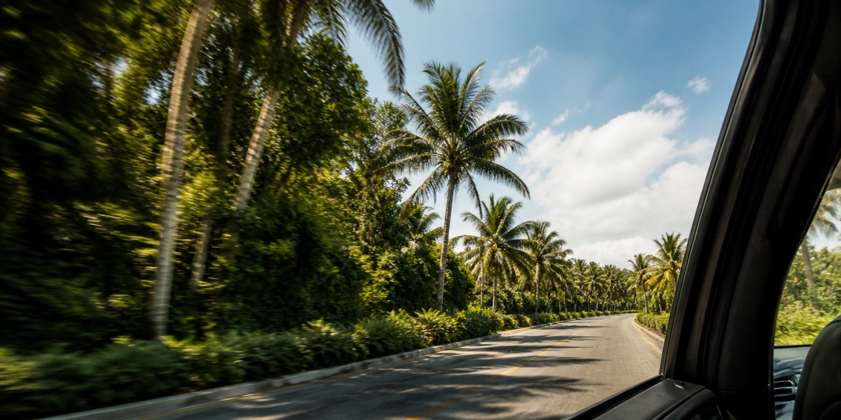 Riviera Maya road and resort logistics for planning airport transfer time